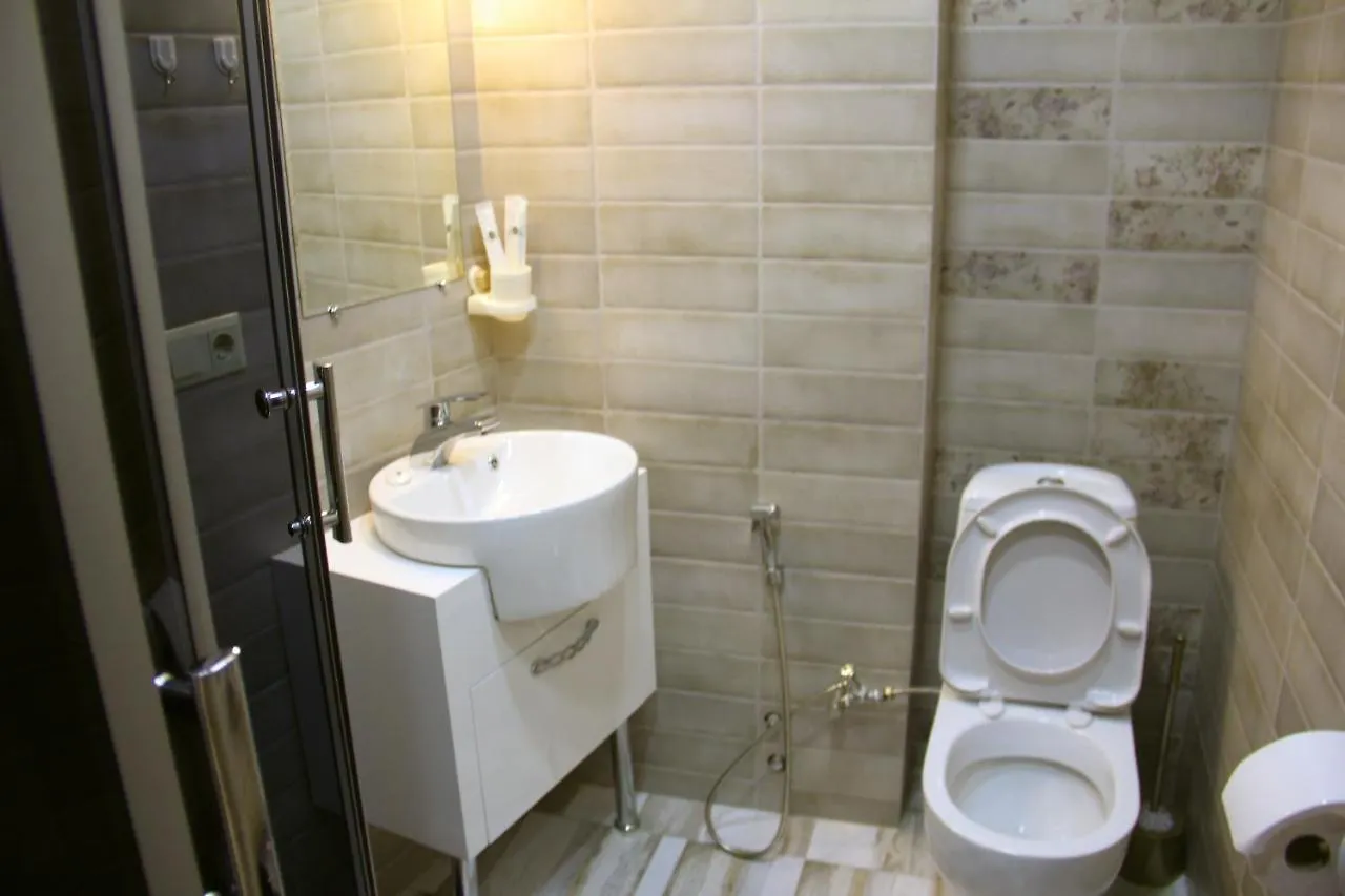 Moon Light Hotel Тбилиси
